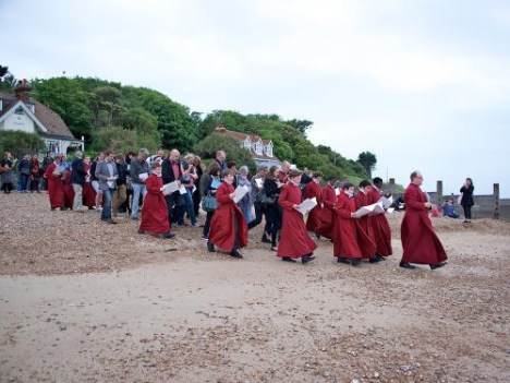 Fairclough composition for low tide